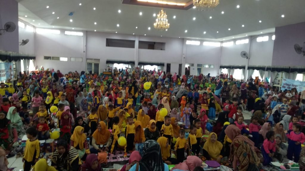 Menghias Sari Roti, Ciptakan Kreasi Bagi Anak Madura