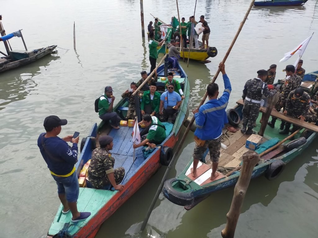 Napak Tilas Penyebaran Islam di Gresik, Ansor Gelar Konvoi Laut