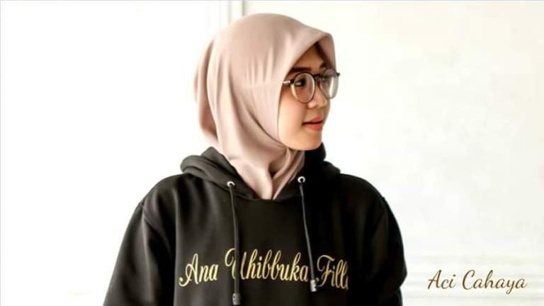 Aci Cahaya Hadirkan Umi Aisyah di Program Tausiyah Ramadhan 2020 ‘Sejukkan Hati’