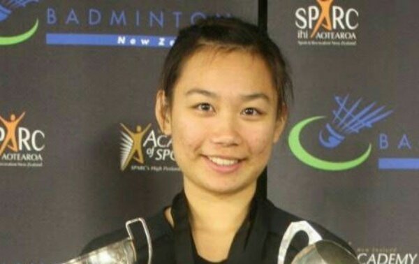 Pebulutangkis Cantik Ini Menguasai Enam Bahasa