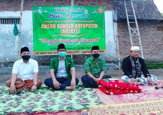 Polres Situbondo Gandeng GP Ansor Bagikan Sembako