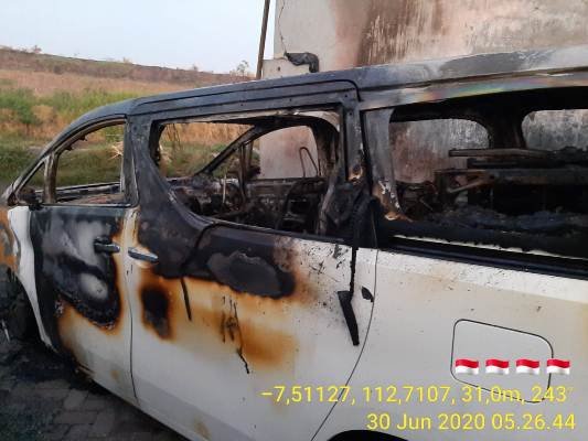 Mobil Mewah Milik Pedangdut Via Vallen Dibakar Orang Medan, Polda Jatim Lakukan Penyelidikan