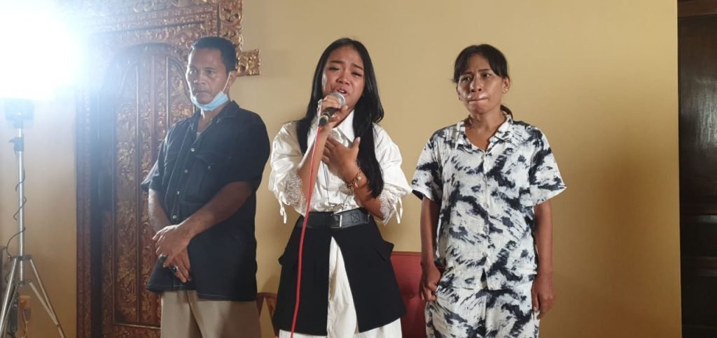 Pengamen Gerobak Dorong Rilis Lagu Menyanyat Hati
