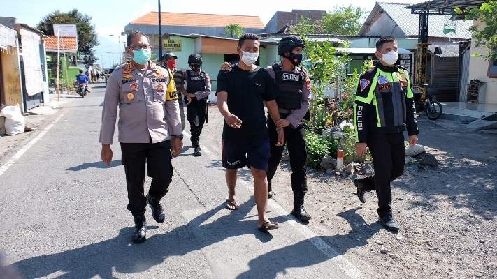 Polresta Sidoarjo Gerebeg Judi Sabung Ayam