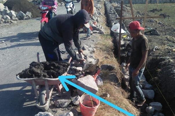 Ada Proyek Jalan Siluman di Prasung-Dukuh Sari Tanpa Papan Nama