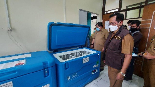 Cak Hud Siap Divaksinasi Paling Awal di Sidoarjo