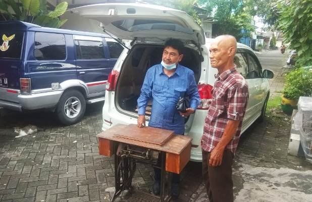 Terima Kasih Teman Baik atas Bantuan Mesin Jahit
