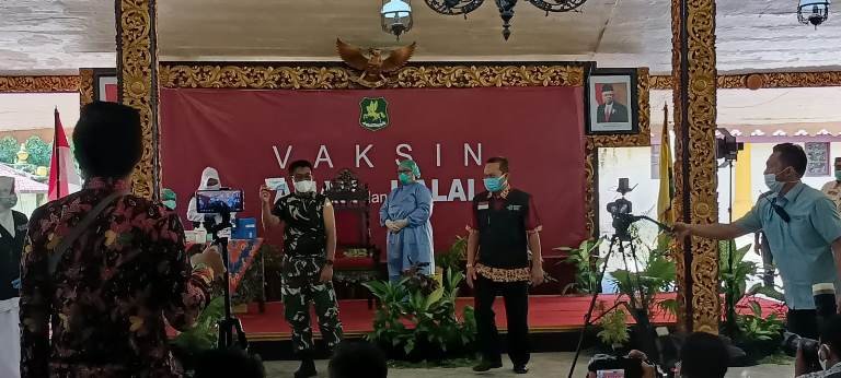 Pemerintah Kabupaten Sumenep, Melakukan Vaksinasi Terhadap Jajaran Forkopimda dan Tokoh Masyarakat