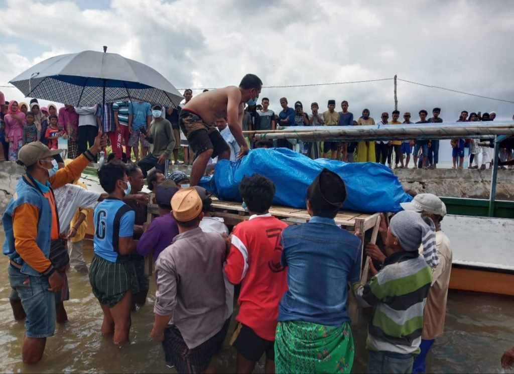 Seorang Nelayan Ditemukan Mengambang Tidak Bernyawa di Tengah Laut
