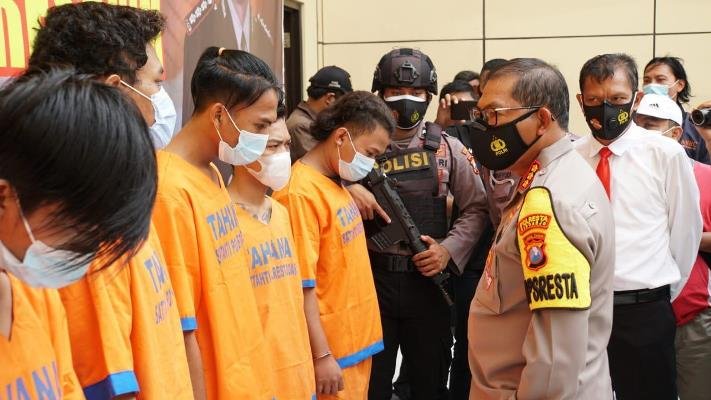 8 Pemuda Diringkus Tim Satuan Reskrim Polresta Sidoarjo Sebagai Tersangka Penganiayaan
