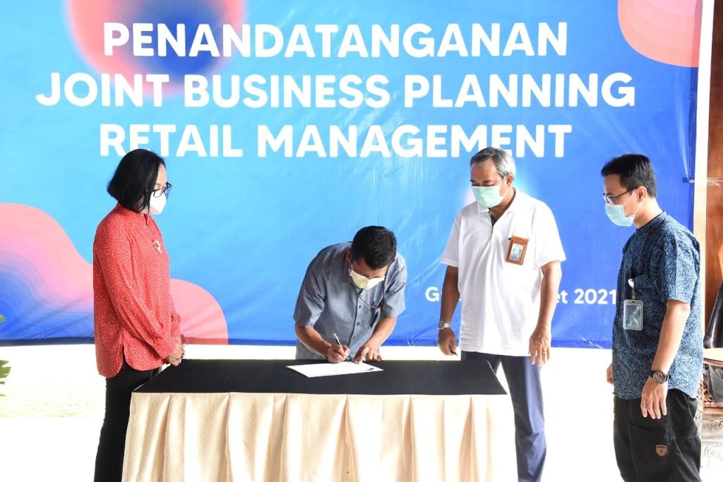 Dukungan Distributor untuk Program Agro Solution