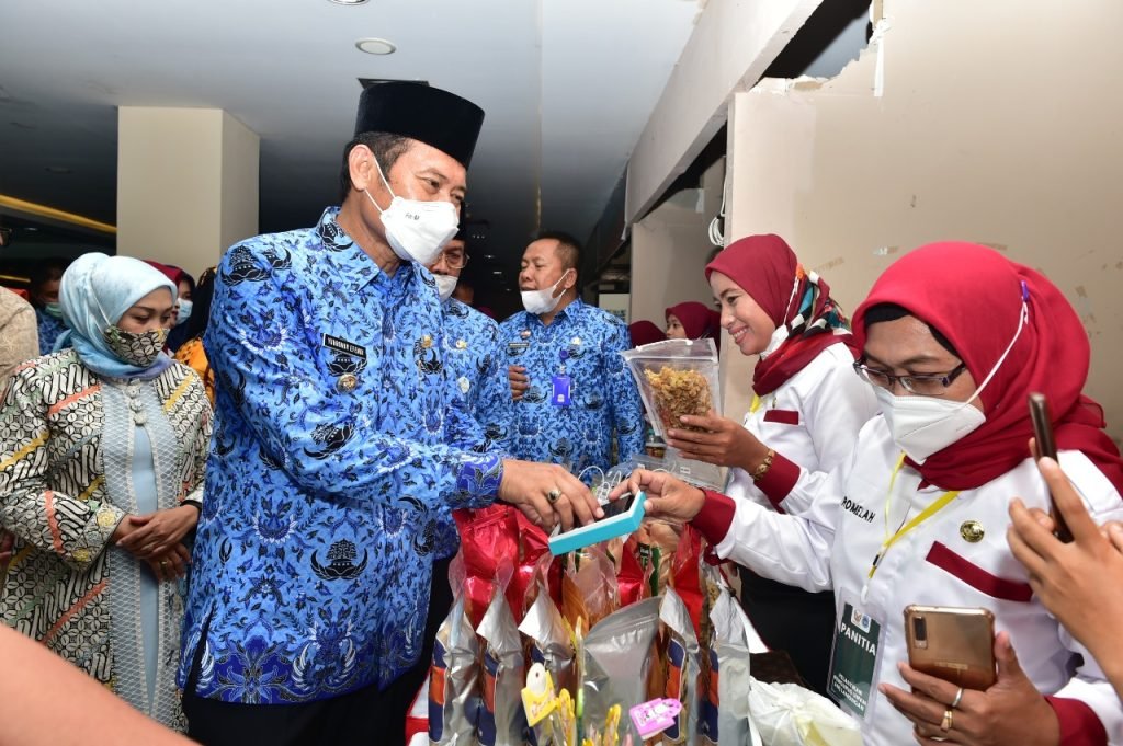 Gairahkan Ekonomi Warga, Bupati Kampanyekan ‘Ayo Beli Produk Lamongan’