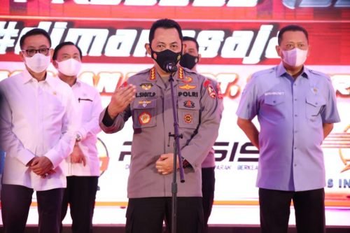 Kedepankan Pelayanan Publik, Kapolri Resmikan Aplikasi SIM Presisi Nasional