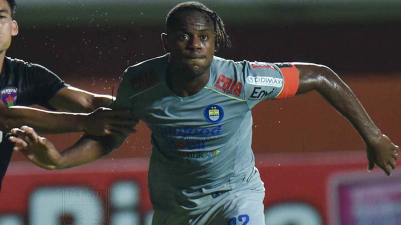 Bek Persib Bandung Victor Igbonefo Siap Berlaga Kembali di Semifinal