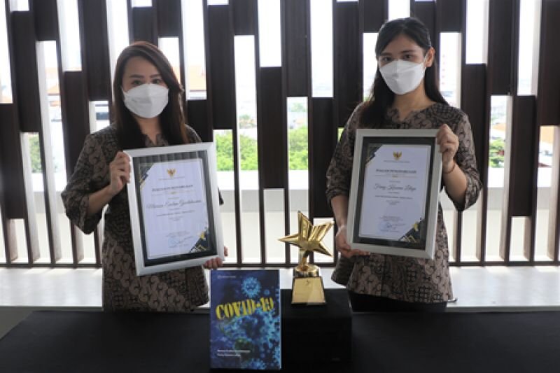 Keren! Kolaborasi Dosen dan Mahasiswa UBAYA Dapatkan Penghargaan Dari Perpusnas RI