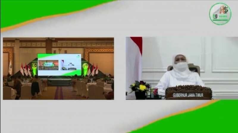 Gubernur Jatim Ibu Khofifah Mengajak KAHMI Memperkuat Masyarakat Middle Class