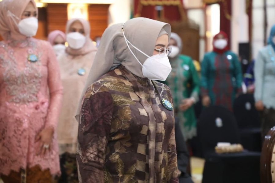 Dikukuhkan jadi Bunda PAUD Kota Surabaya, Rini Indriyani Siapkan Grand Design 5 Tahun ke Depan