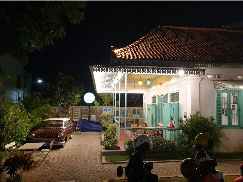 Paviljoen Koffie Huis Restoran Surabaya, Resto Dengan Suasana Tempoe Doloe