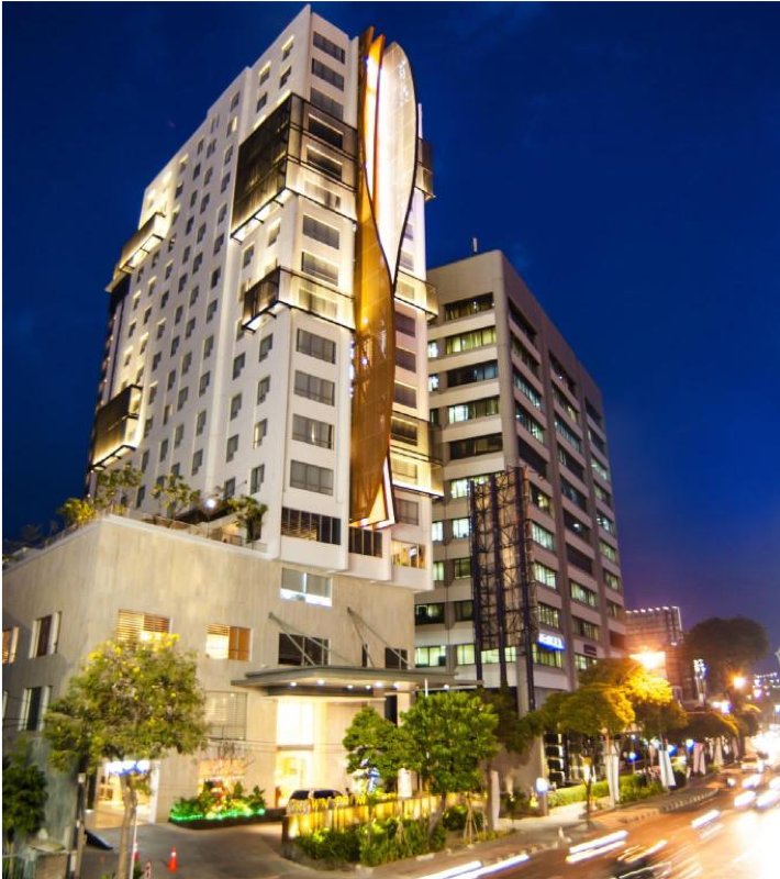 NgeRelax Yuk di Crown Prince Surabaya Hotel