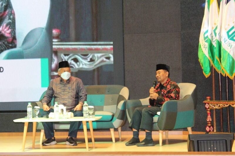 Refleksi NU melalui Seminar Hybrid Di Kampus B Unusa