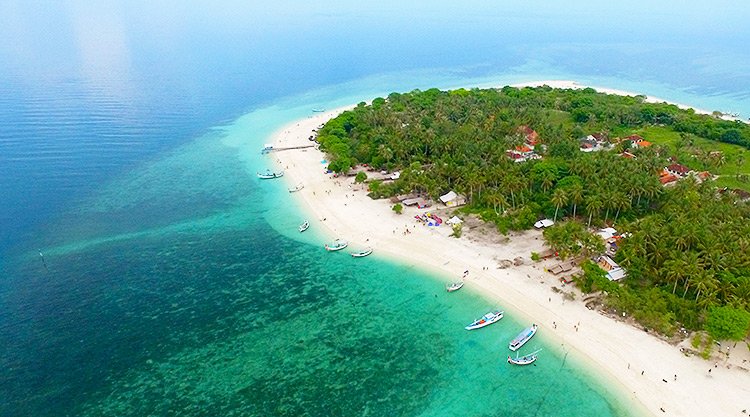 Destinasi “Healing” Terbaik di Ujung Timur Madura