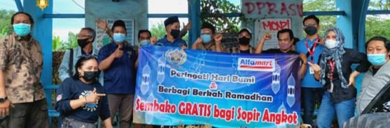 PWI Sidoarjo Adakan Baksos Ramadan, Bagi-Bagi Sembako