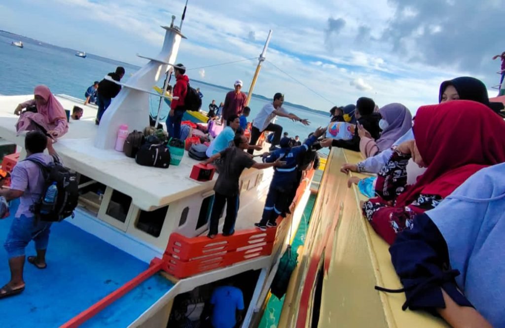 434 Penumpang Kapal Sabuk Nusantara 91 Dievakuasi di Perairan Sapeken Sumenep