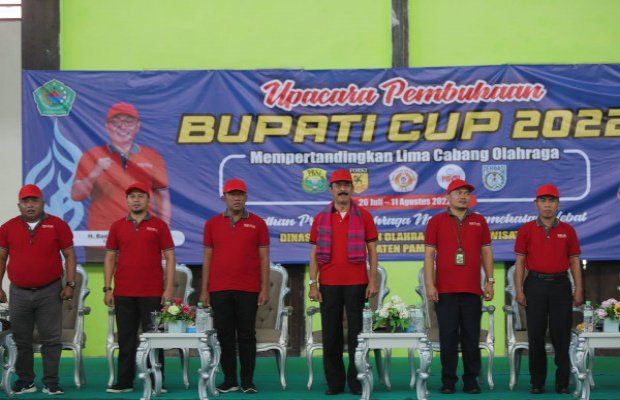 Wakil Bupati Pamekasan Buka Turnamen Bupati Cup 2022, Berharap Pamekasan Bersaing di Kancah Nasional