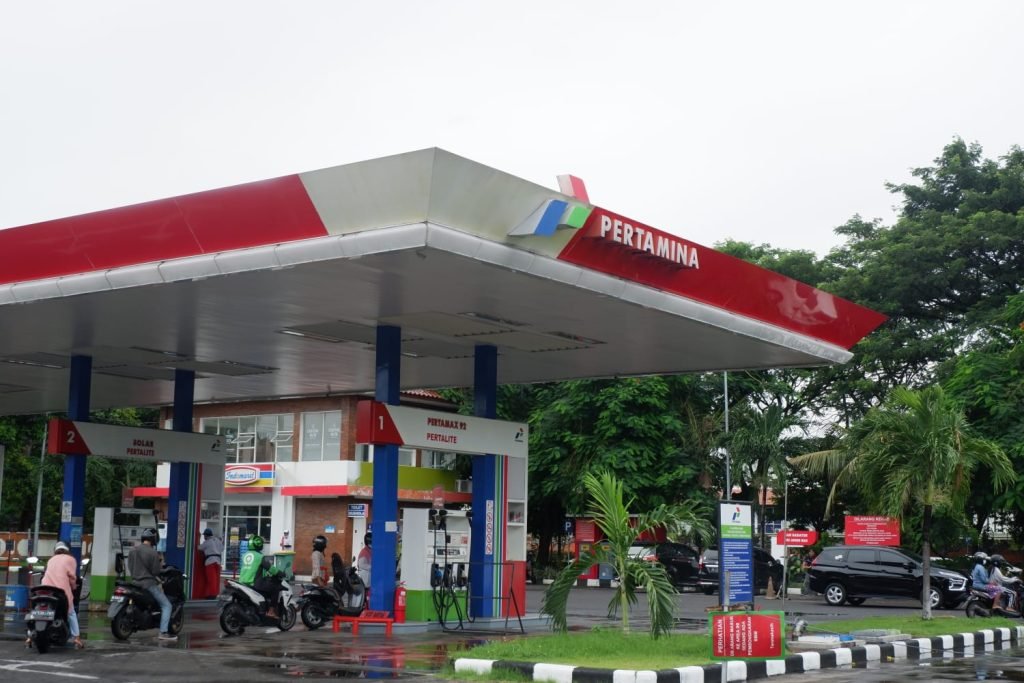 Pantau Pasokan BBM Ke SPBU, Pertamina Patra Niaga Pastikan Pasokan Lancar