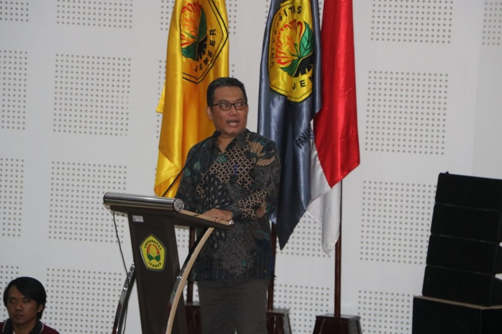 Wakil Rektor III Universitas Jember Bekali Mahasiswa FEB Yang Akan Magang Dengan PRIMA