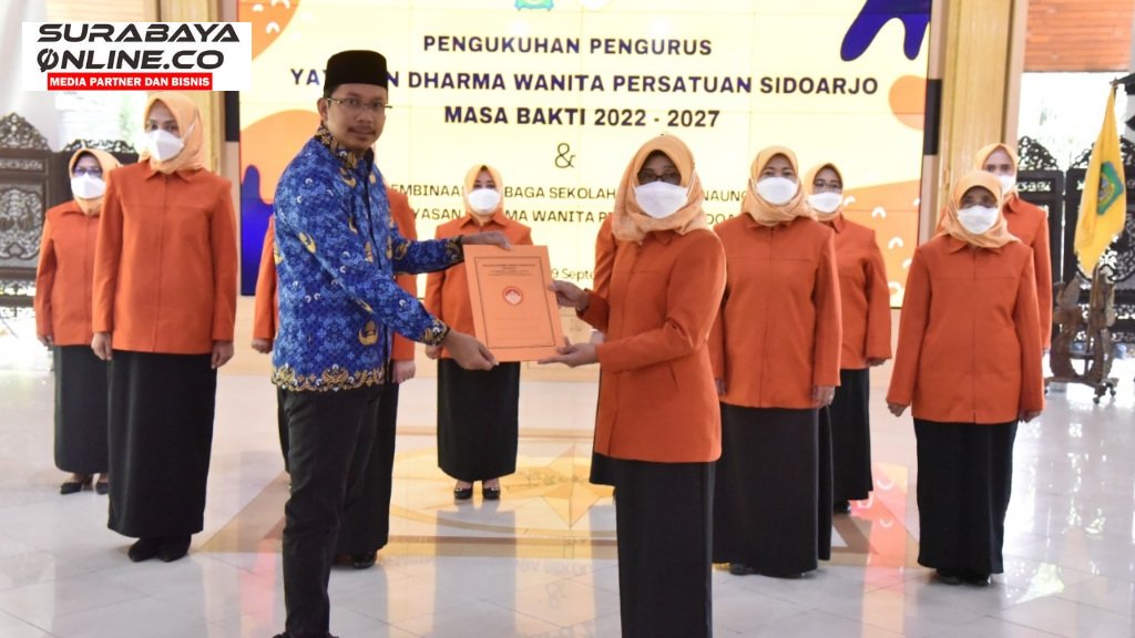 Bupati Sidoarjo Kukuhkan Pengurus DWP Sidoarjo, Minta Organisasi Lebih Terarah