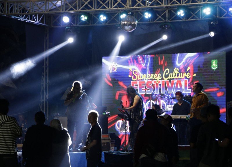 Kolaborasi Puisi dan Musik Rock Meriahkan Gebyar Hari Jadi Sumenep Ke-753
