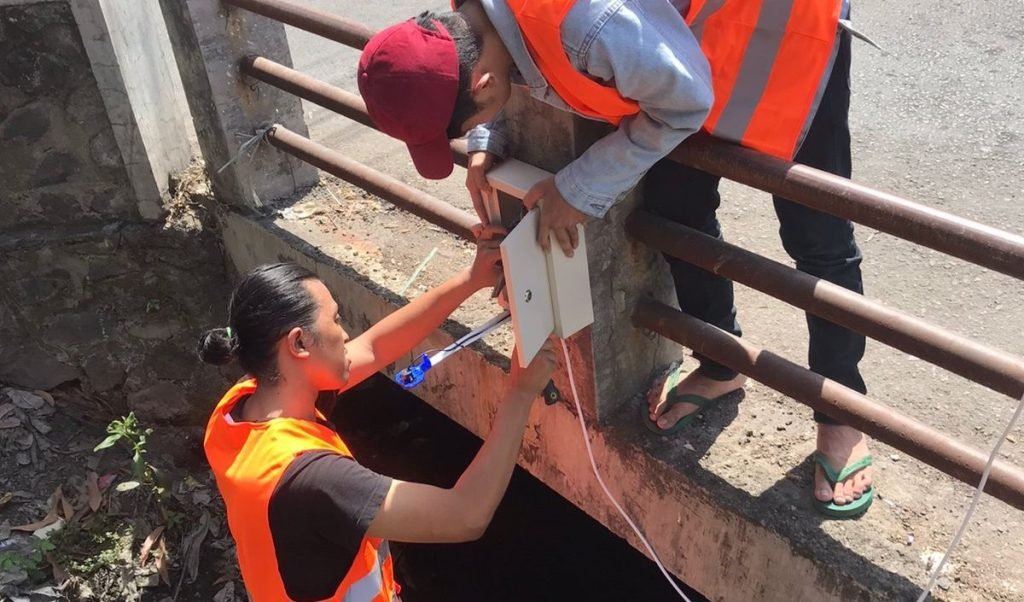 Inovasi ITS untuk Mitigasi Banjir, Ciptakan Penakar Hujan Otomatis
