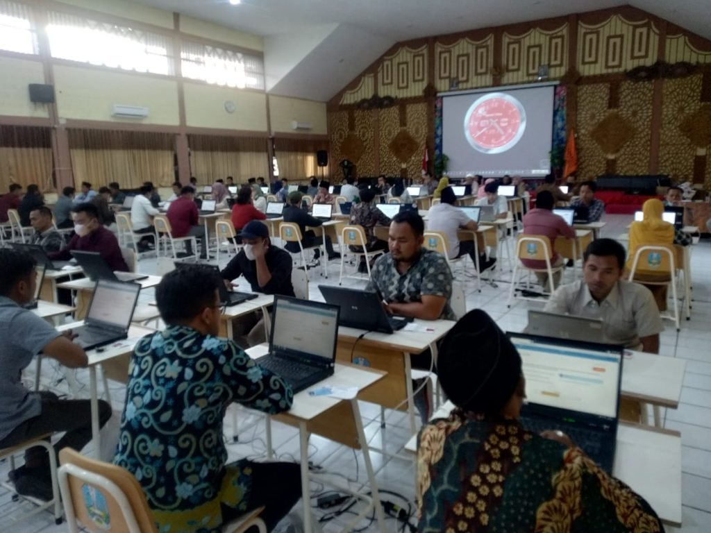 Jadwal Rekrutmen Calon Panwascam Berubah, Pengumuman Hasil Tes CAT Ditunda Besok