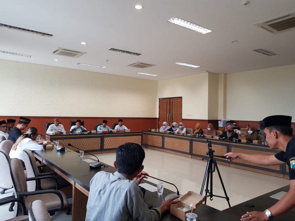 Pasca UHC, Masyarakat Khawatir Pelayanan Tak Maksimal