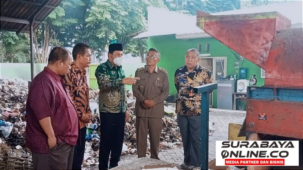Wabup H Subandi SH Bersama Warih Andono Sidak TPST Desa Kureksari