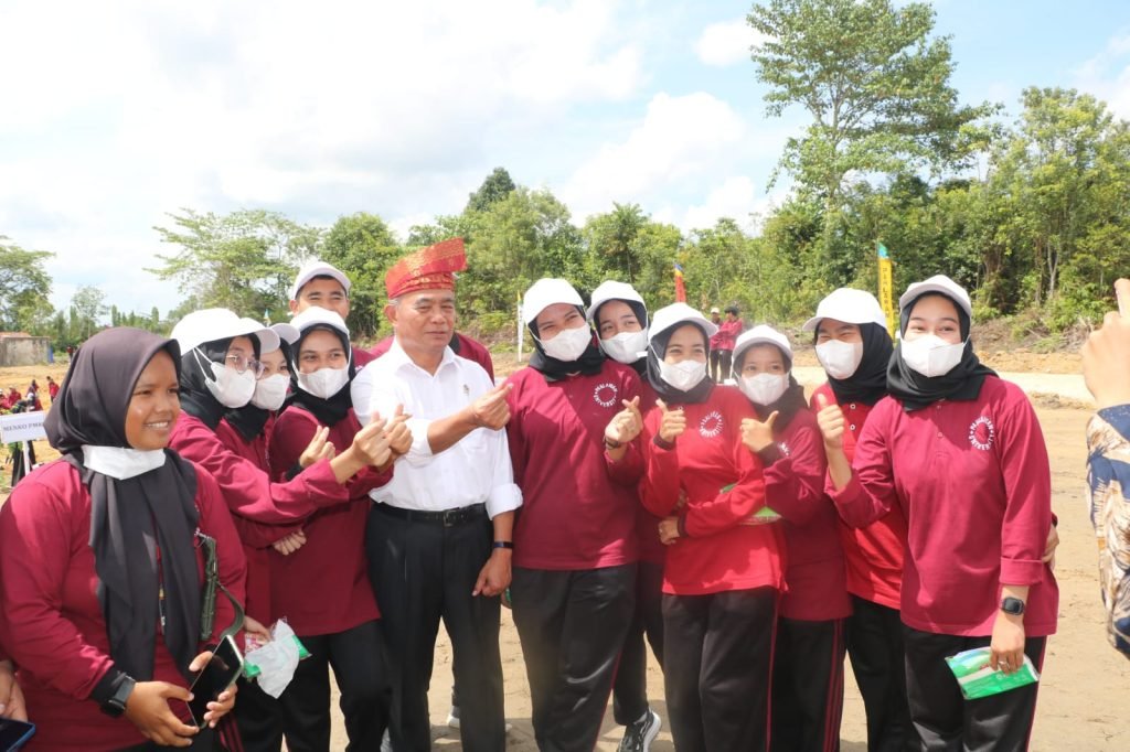 Cegah Stunting, Mahasiswa Tanam Seribu Pohon Kelor