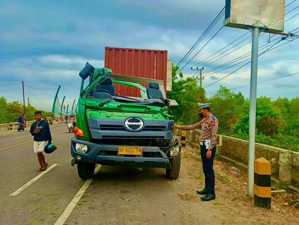 Polisi Mencatat 418 Kasus Kecelakaan Sepanjang 2022, 95 Orang Tewas