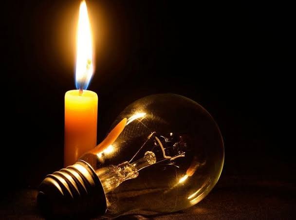 Wilayah Kerja PLN Ambunten Mati Lampu, Sampai Kapan?
