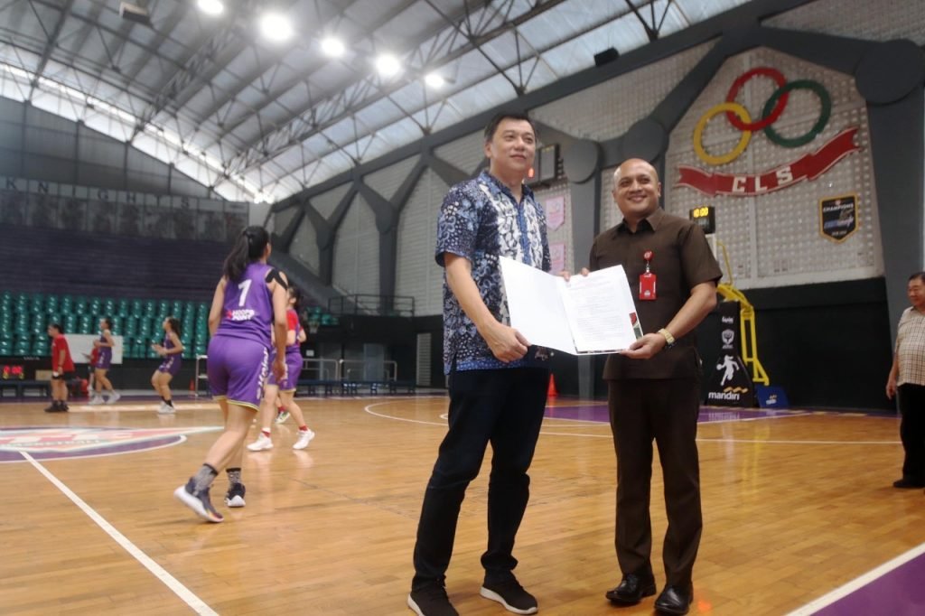 Yayasan CLS dengan Dispora Jatim Sepakati Kelola GOR Basket