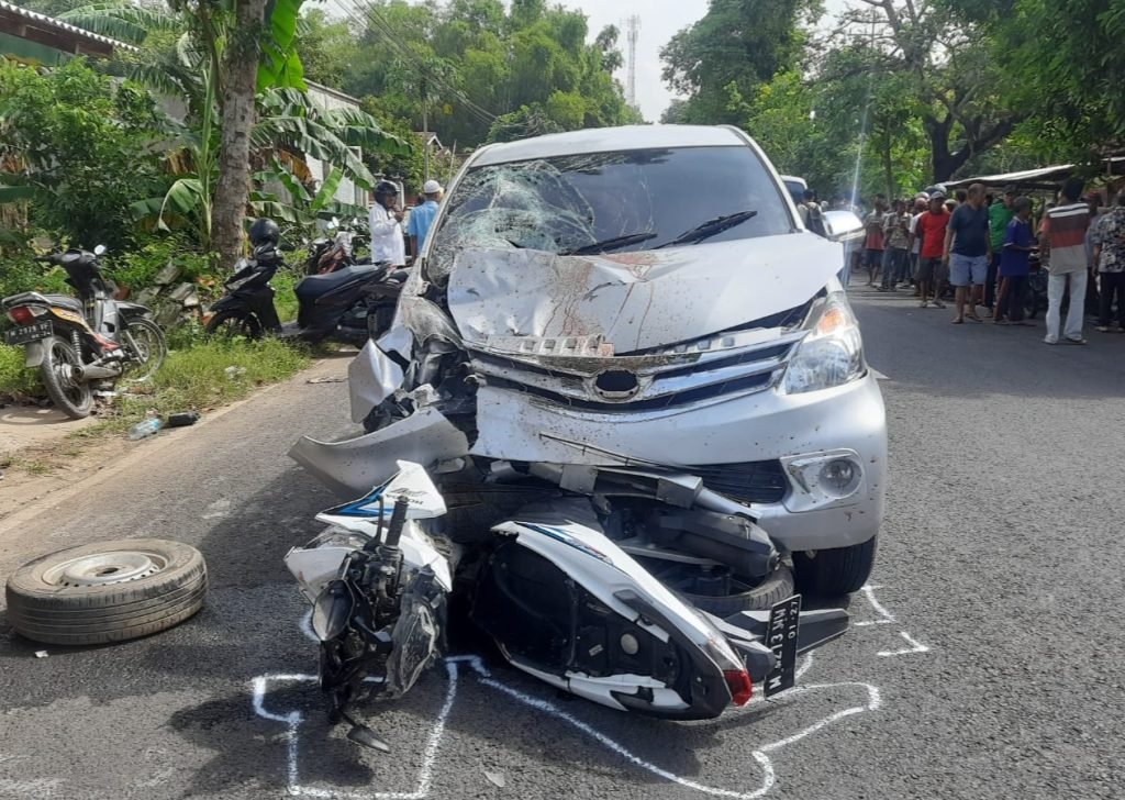 Lakalantas Sumenep Tewaskan Dua Pelajar