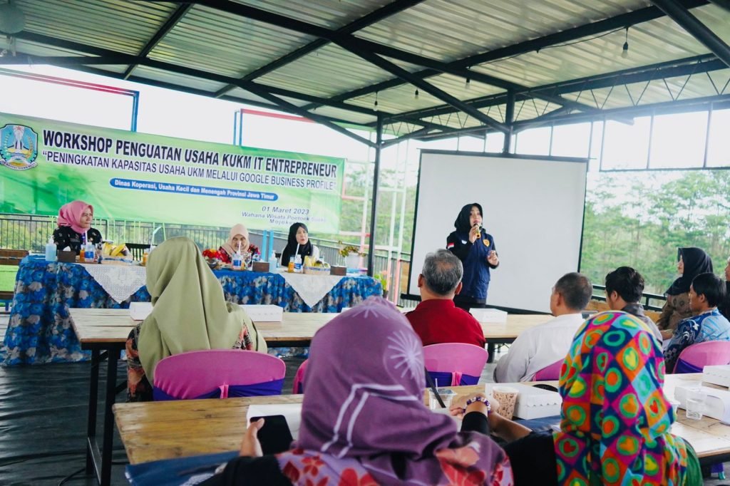 Pelaku UMKM Ikuti Workshop IT Enterpreneur
