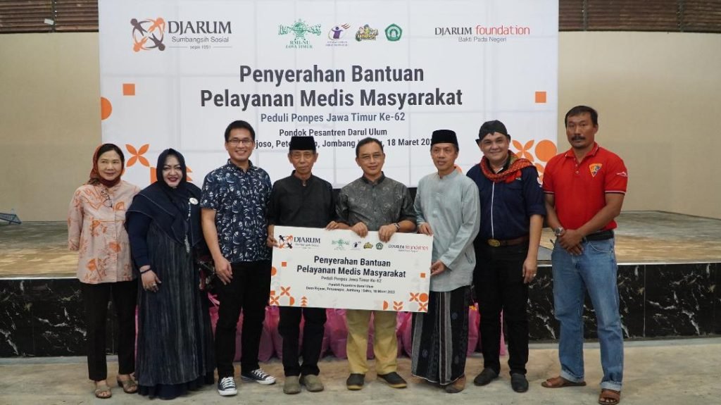 Djarum Foundation Beri Layanan Medis di Ponpes Darul Ulum