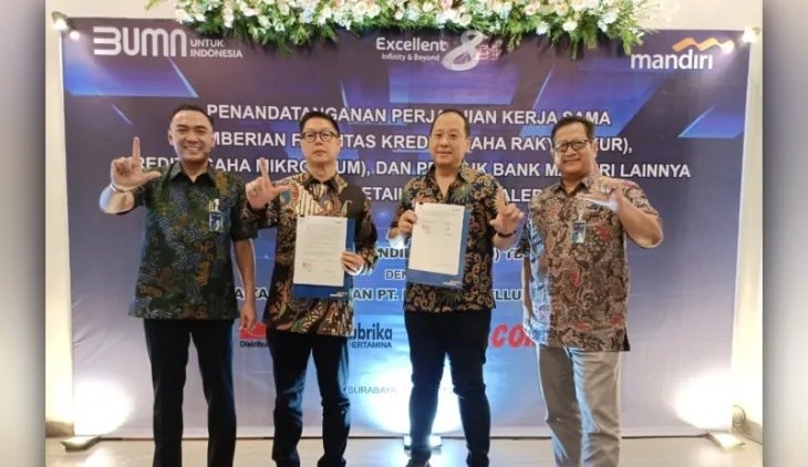 Bank Mandiri Salurkan Kredit untuk Dua Pelaku UMKM