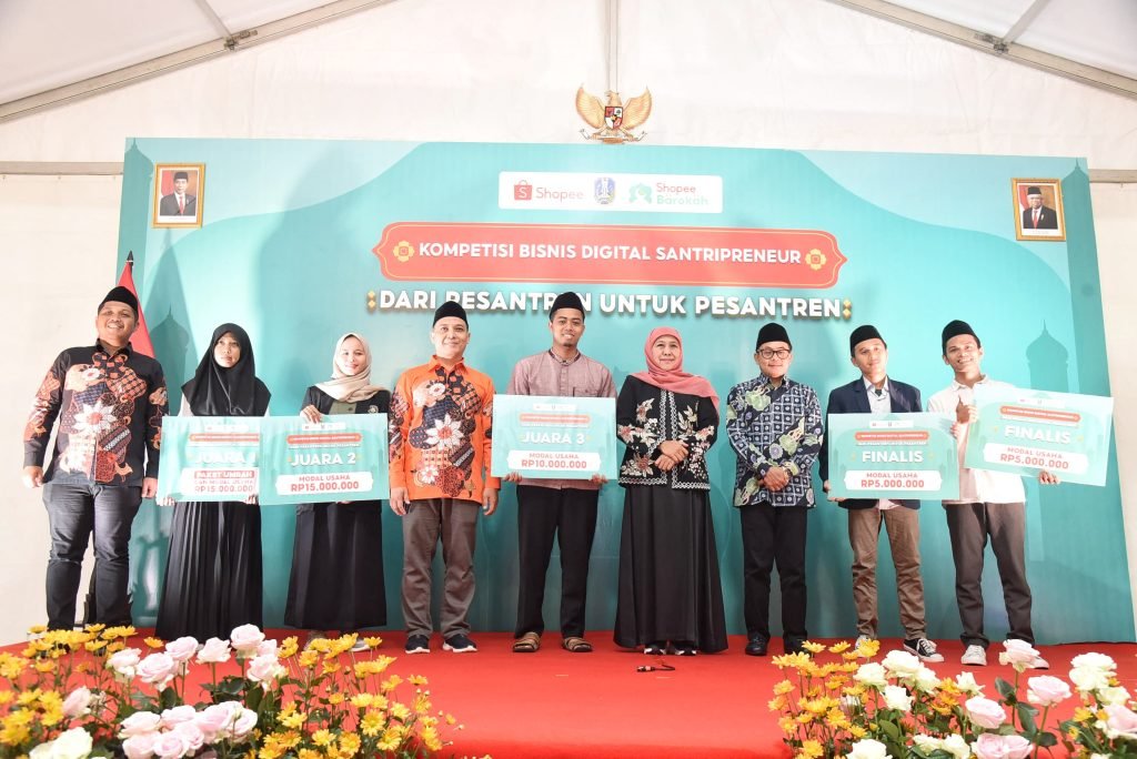 Shopee Gelar Kompetisi Bisnis Digital Santripreneur