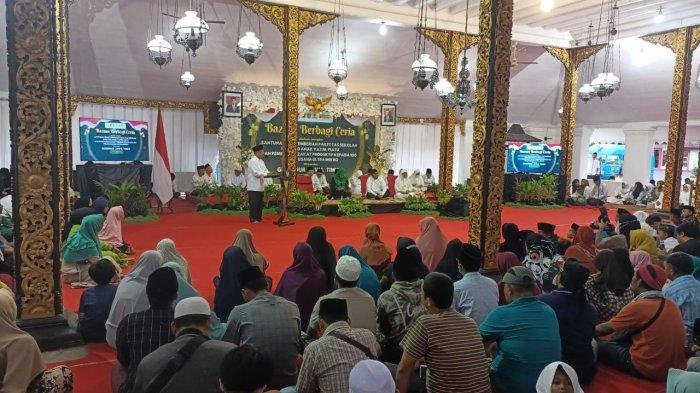 Gubernur Jatim Zakati 100 UMKM Sumenep