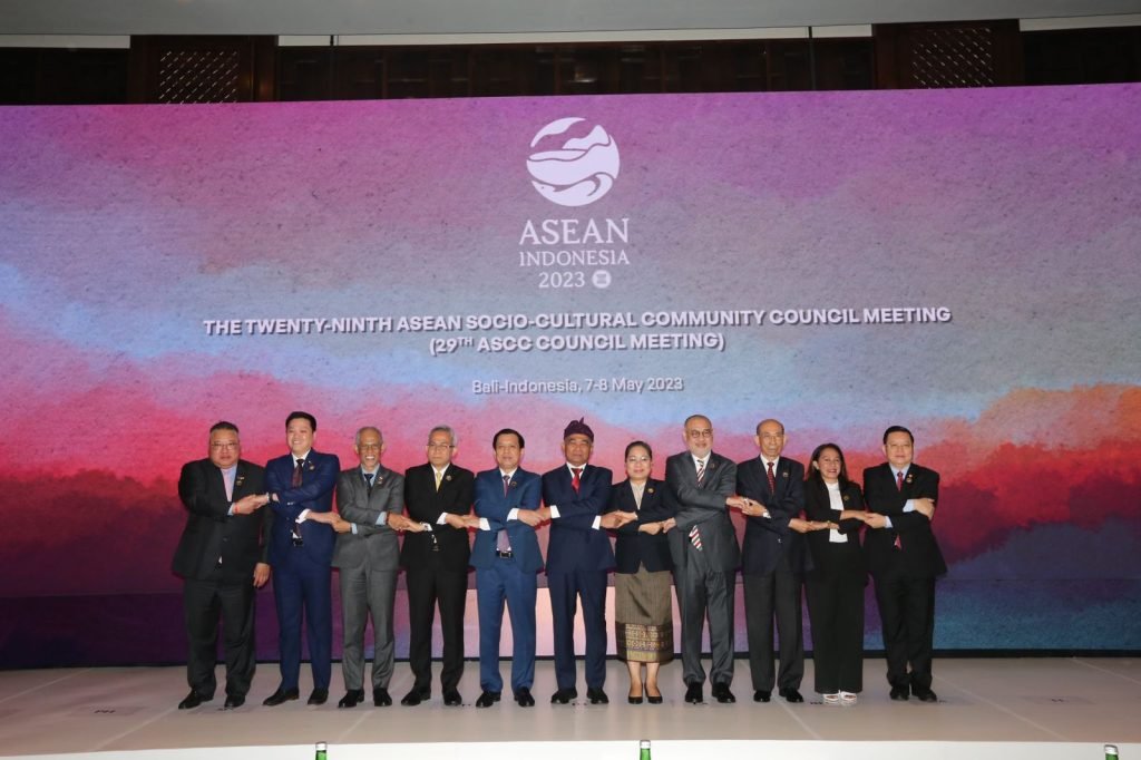 Dorong Ekspresi Budaya, Menko Muhadjir Pimpin Sidang ASEAN ASCC di Bali