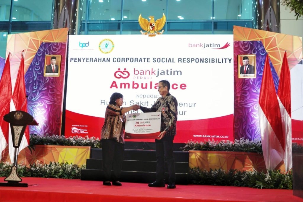 Bank Jatim Bantu Satu Unit Ambulan ke RSJ Menur