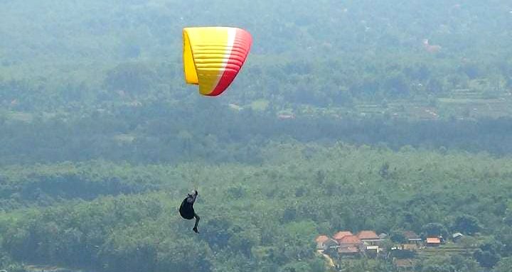 Festival Paralayang Se-Jatim di Sumenep Juga Angkat UMKM