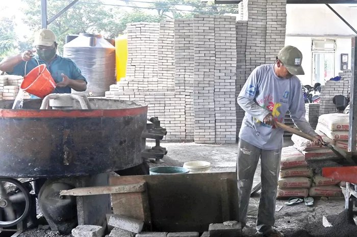 Wadahi UMKM dengan Bentuk Koperasi